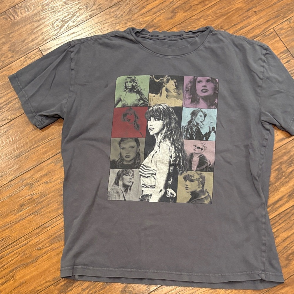 Taylor Swift Graphic Tee Pop Art Design